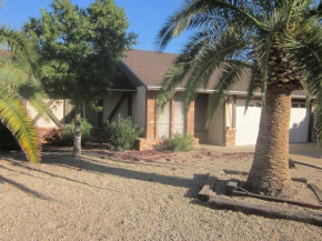 4 Bedroom Home-Casino-State Farm Stadium only 2 Miles